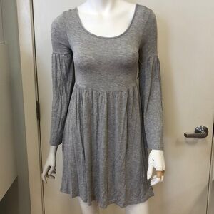 PPLA GREY LONG SLEEVE OPEN BACK DRESS SIZE SMALL